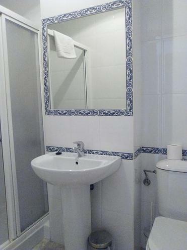Residencia Universitaria Cadiz Centro Eksteriør billede